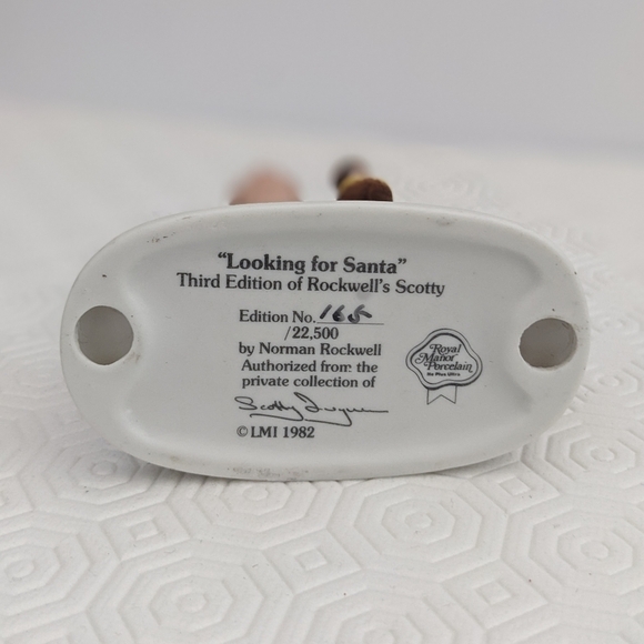 1982 Vintage Norman Rockwell "Looking For Santa" Porcelain Figurine - Picture 5 of 6